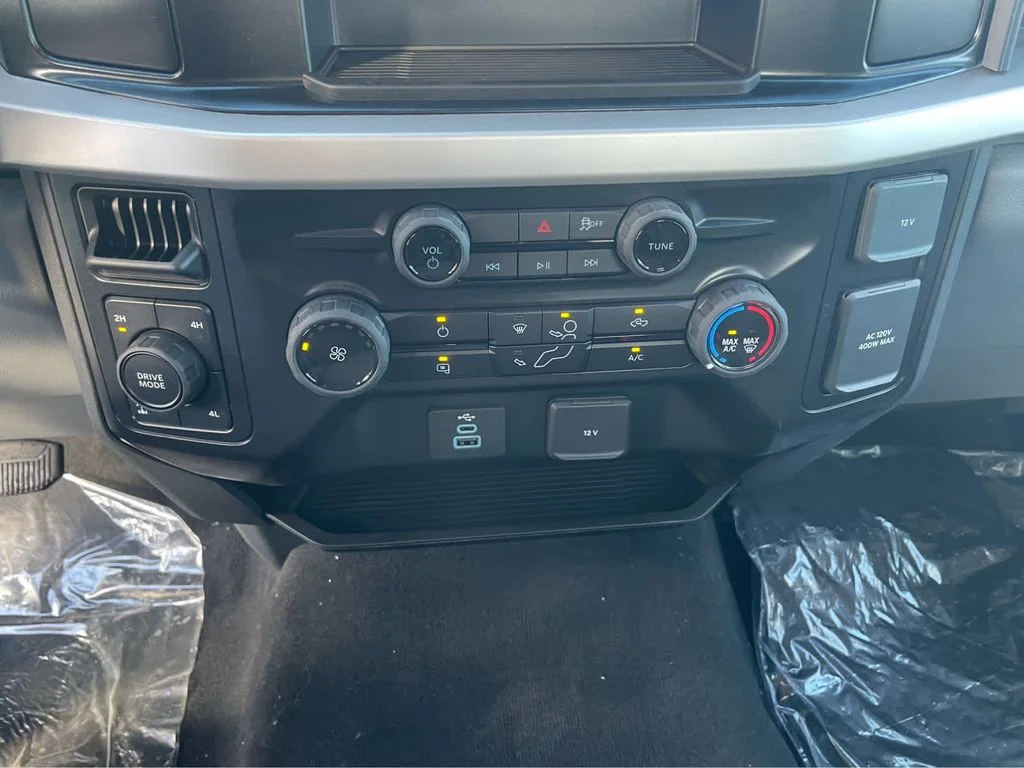 New 2026 Agate Black Metallic Ford F-350® XL image 25