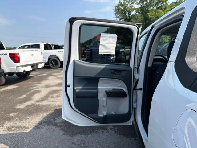 New 2026 Oxford White Ford XLT image 50
