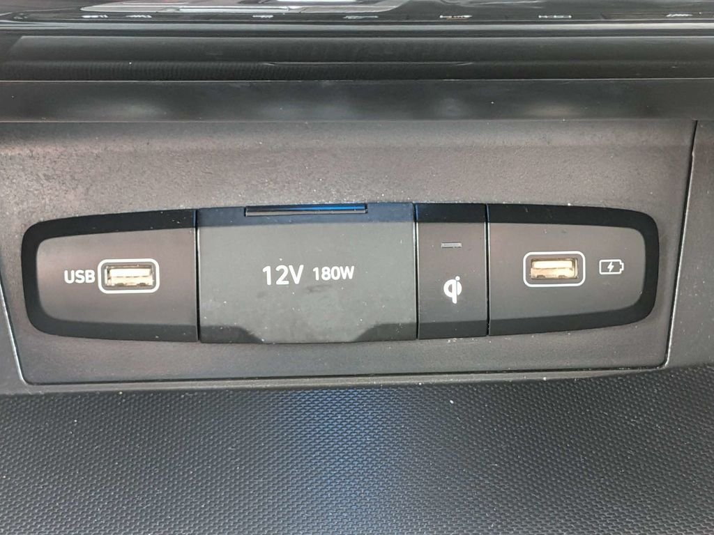 Used 2022 Gray Hyundai Limited image 27