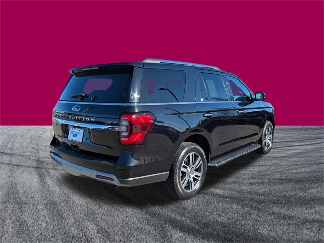 2023 Ford Expedition Limited photo 2