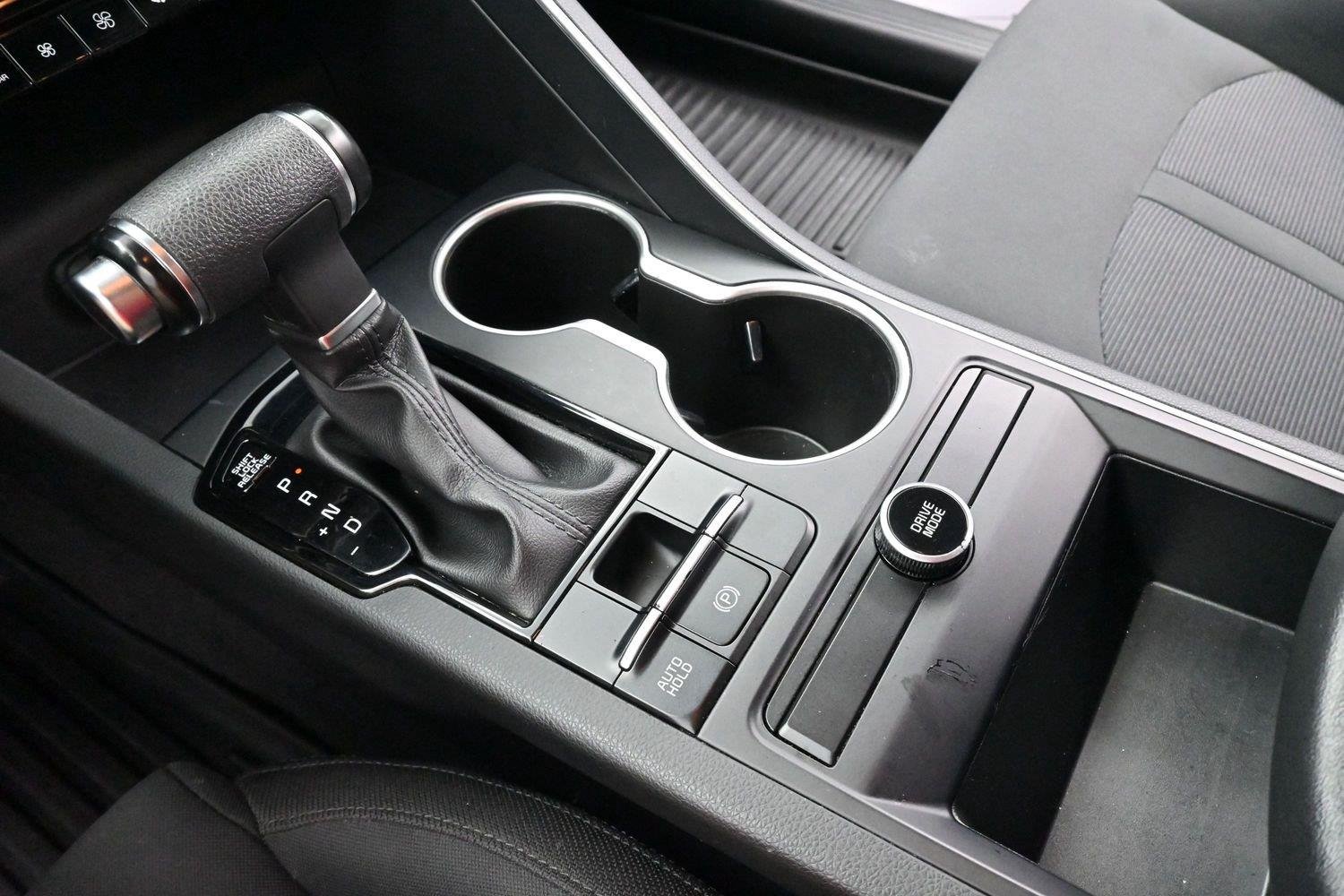 Used 2021 Ebony Black Kia LXS image 24