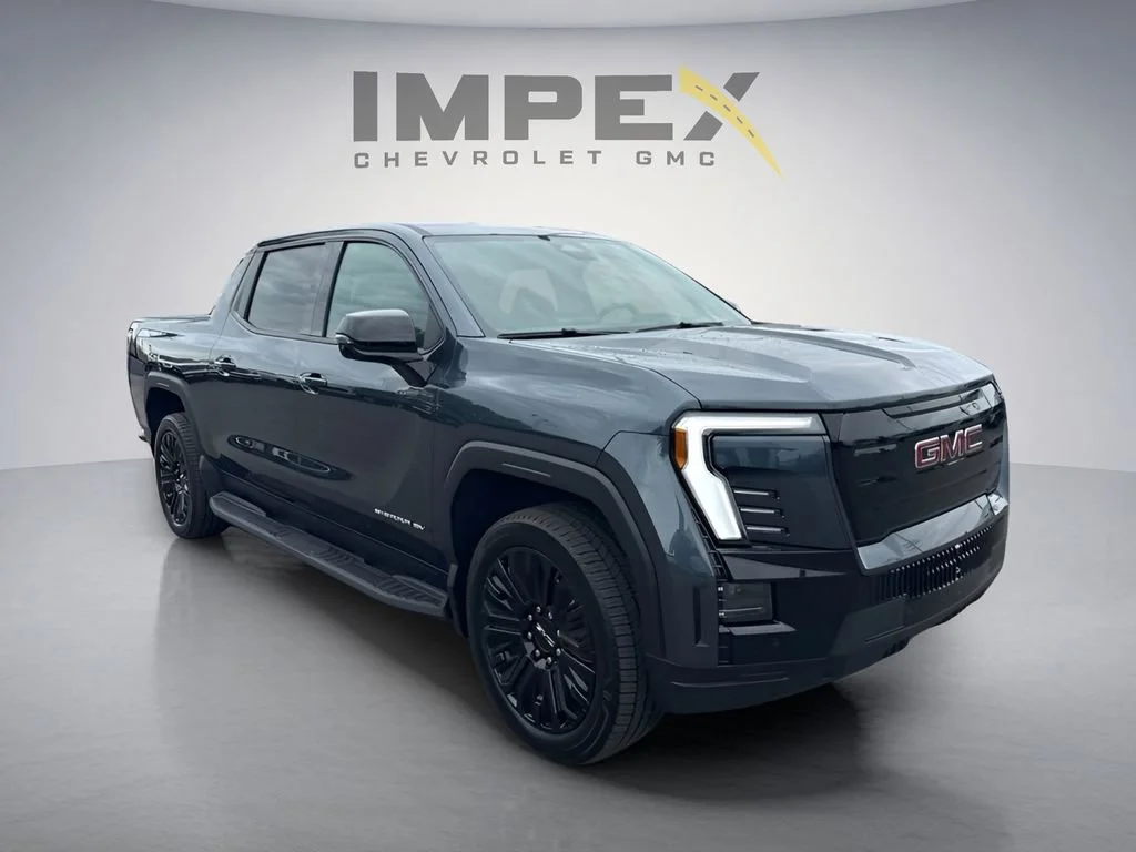Used 2026 Deep Ocean Metallic GMC Elevation Extended Range image 7