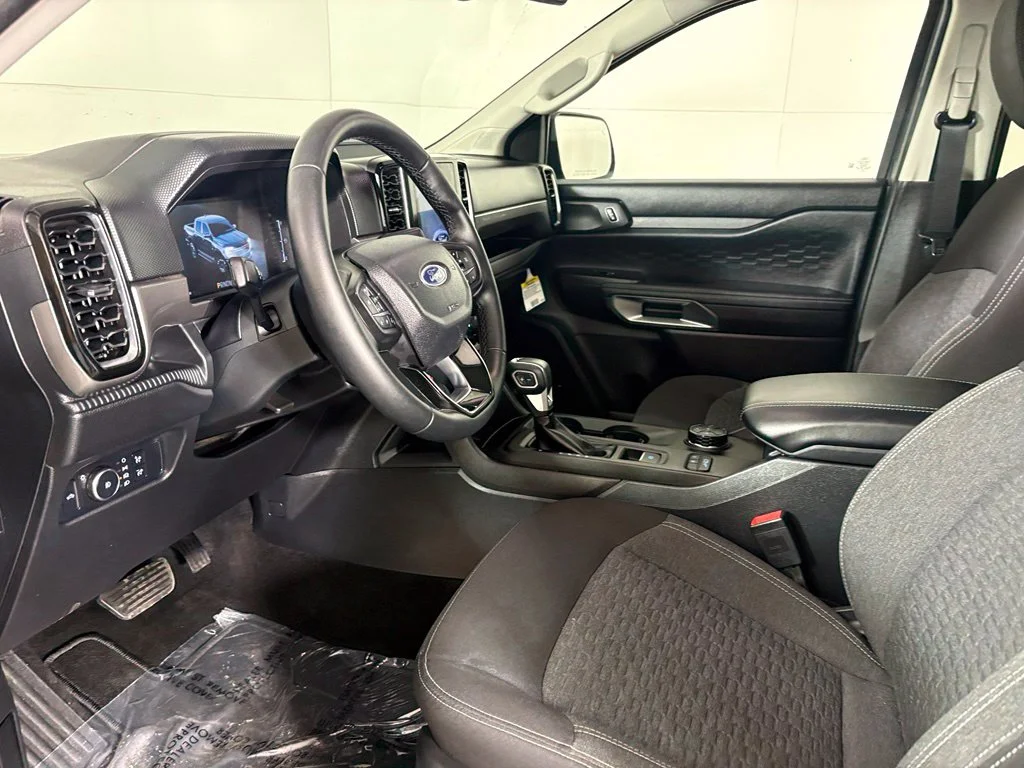 Used 2025 Gray Ford XLT image 23