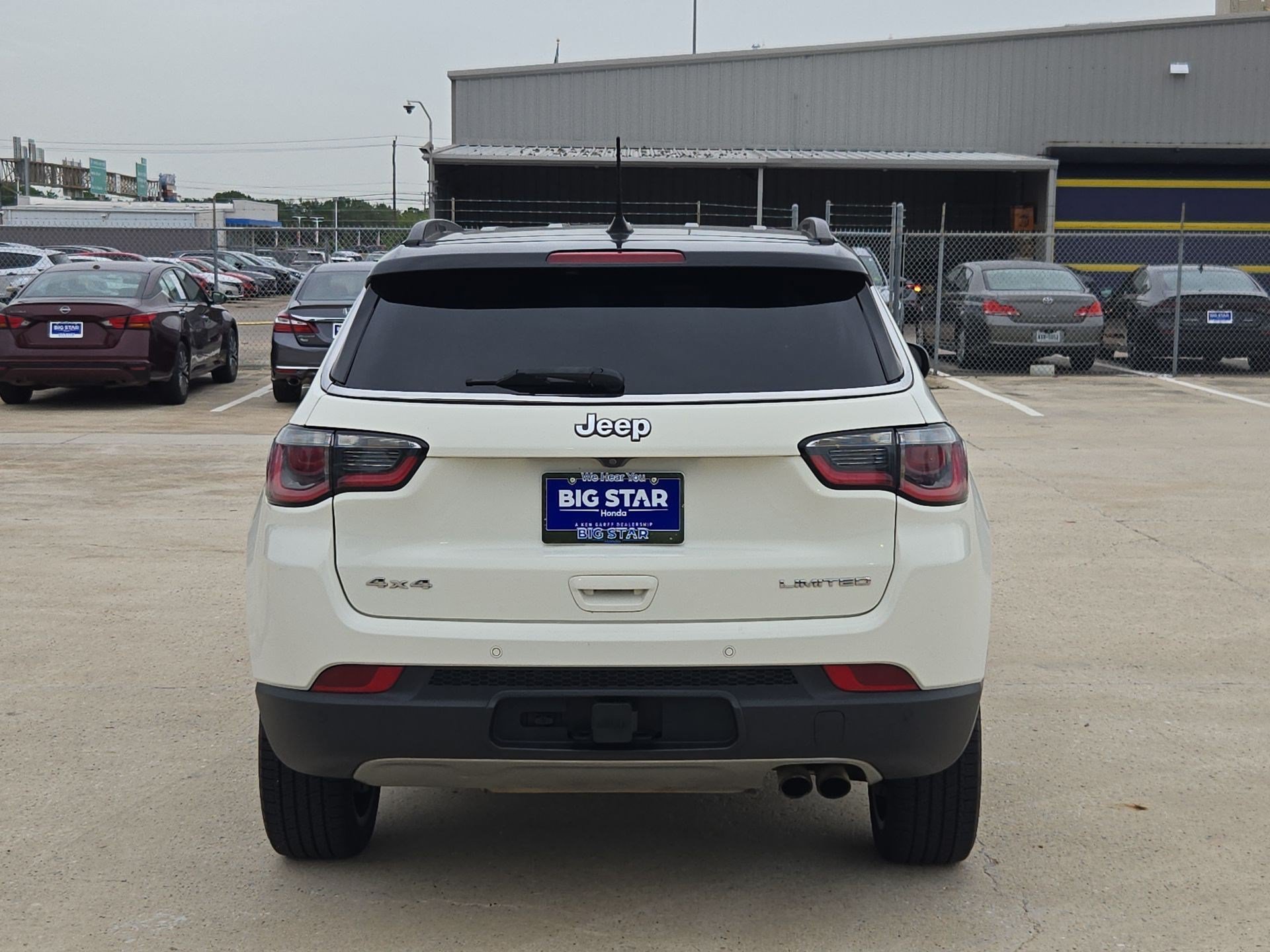 Used 2019 White Clearcoat Jeep Limited image 4