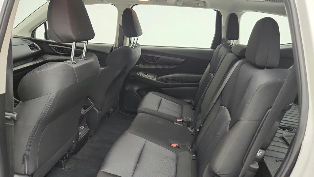 Used 2023 Crystal White Pearl Subaru 8-Seater image 20