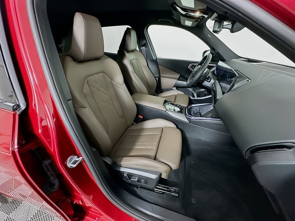 2025 BMW X3 30 - Photo 27
