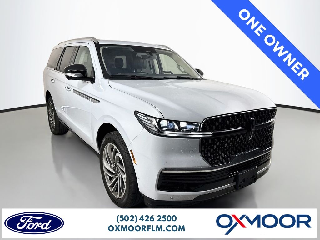 Used 2025 Crystal White Metallic Clearcoat Lincoln Reserve image 1