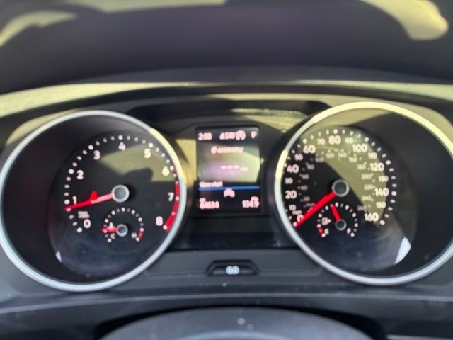 Used 2021 White Volkswagen 2.0T SE image 16