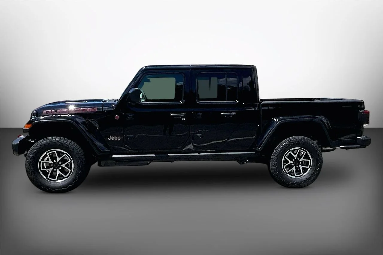 New 2026 Black Clearcoat Jeep Rubicon image 5