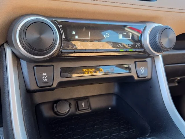 Used 2022 Red Toyota LE image 20