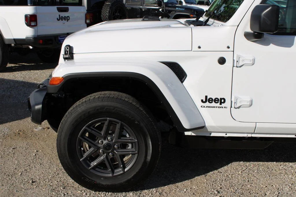 New 2026 Bright White Clearcoat Jeep Sport S image 7