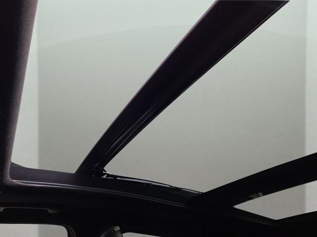 Certified Used 2024 White Kia X-Line image 9