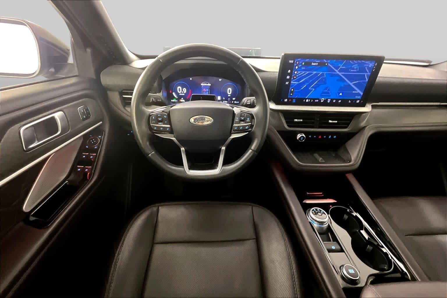 Used 2025 Agate Black Ford Platinum image 6