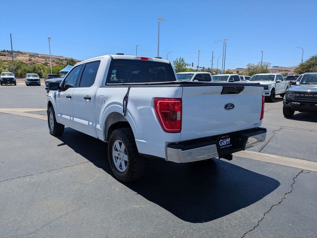 Used 2022 Oxford White Ford XLT image 5