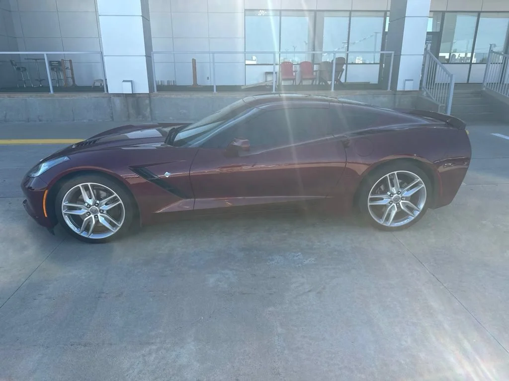 Used 2017 LONG BEACH RED METALLIC TINTCOAT Chevrolet Z51 1LT image 27