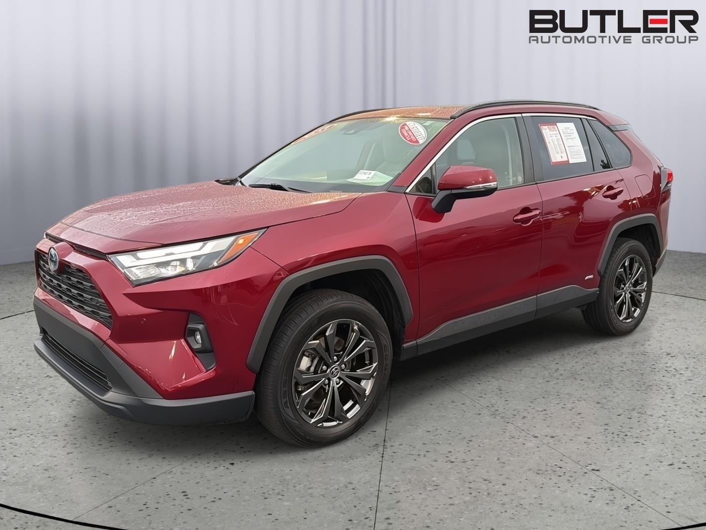 Certified Used 2023 Ruby Flare Pearl Toyota XLE Premium image 1