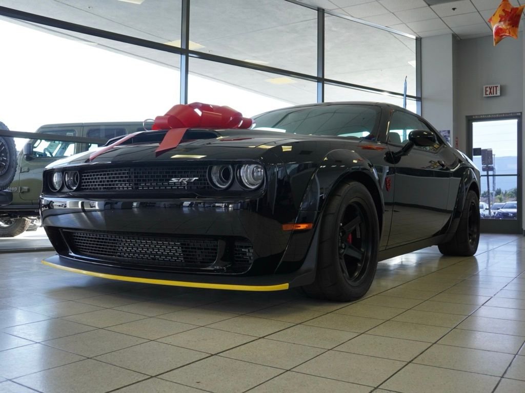 New 2018 Pitch Black Clearcoat Dodge SRT Demon image 3
