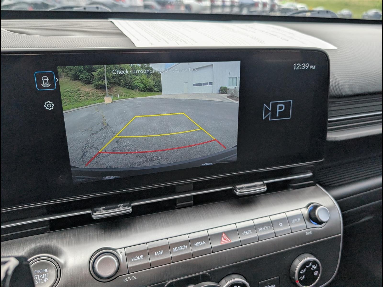 2024 Hyundai Kona SE - Photo 13