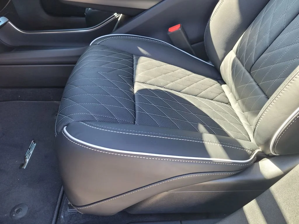2026 Cadillac LYRIQ V Premium - Photo 13