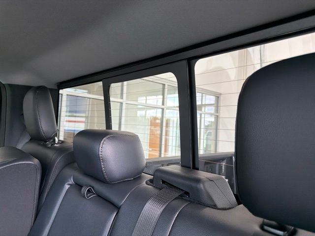 New 2026 Carbonized Gray Metallic Ford F-350® Lariat® image 69
