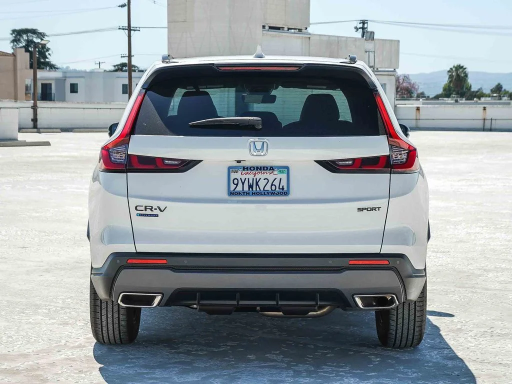 Certified Used 2026 Platinum White Honda Sport-L image 5