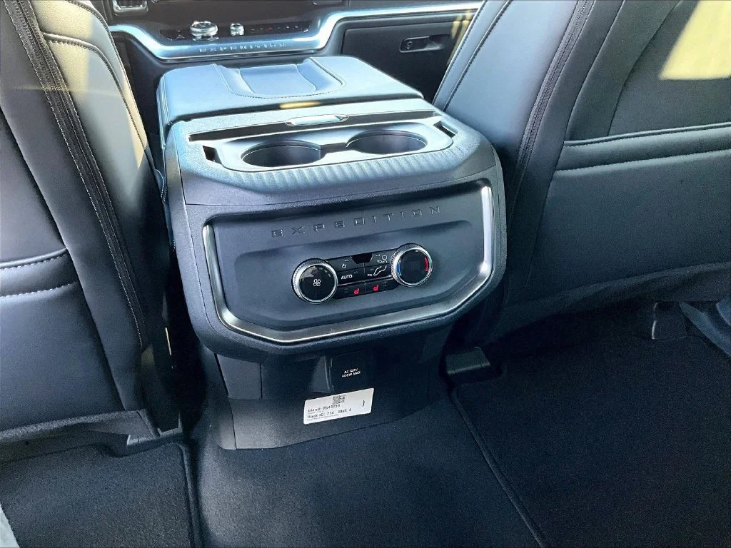 New 2027 Agate Black Metallic Ford Platinum image 18