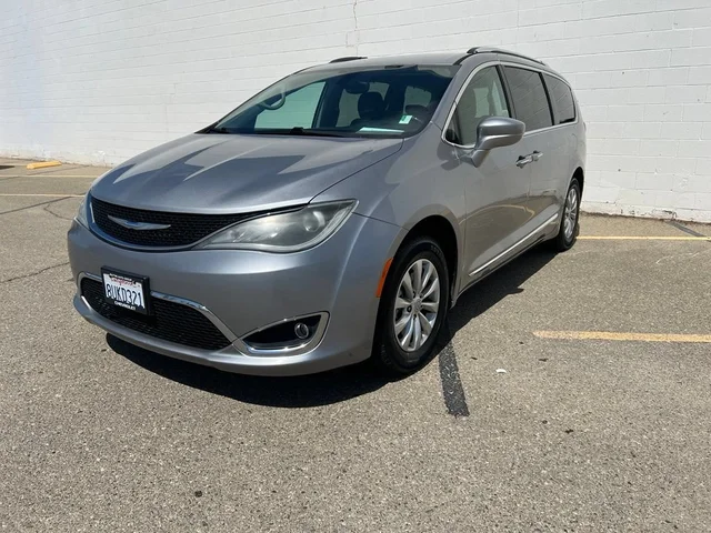 2018 Chrysler Pacifica Touring L
