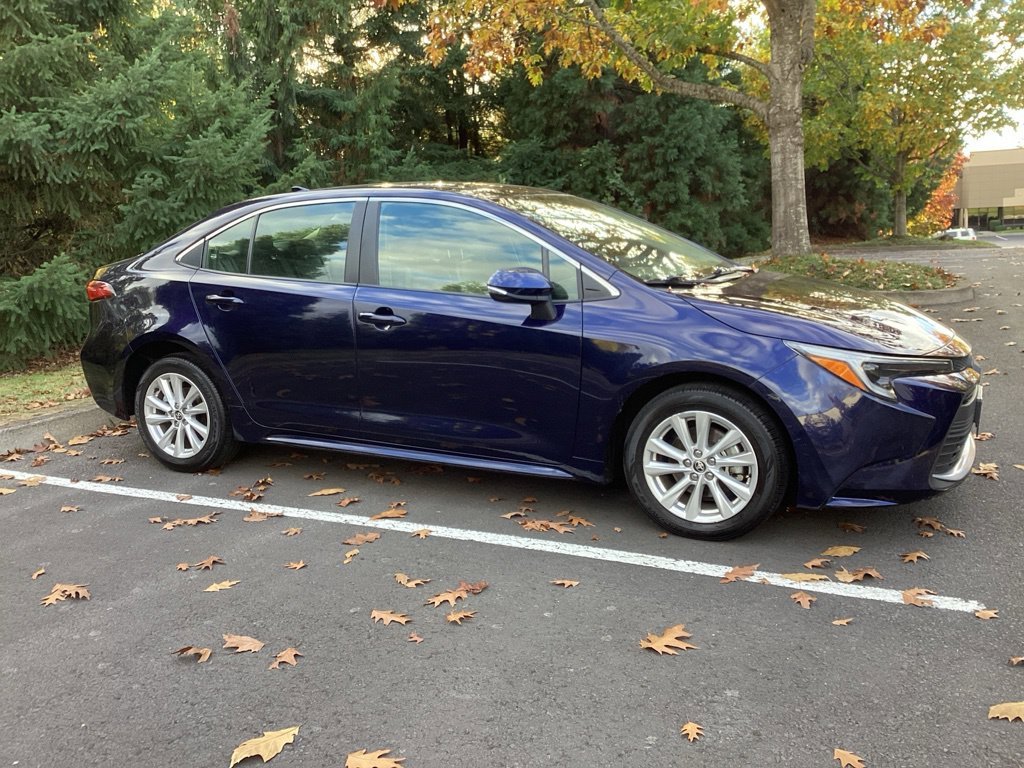 Certified Used 2024 Silver Toyota XLE image 9