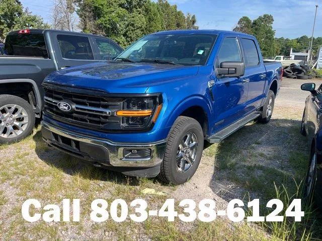 Used 2024 Blue Ford XLT image 3