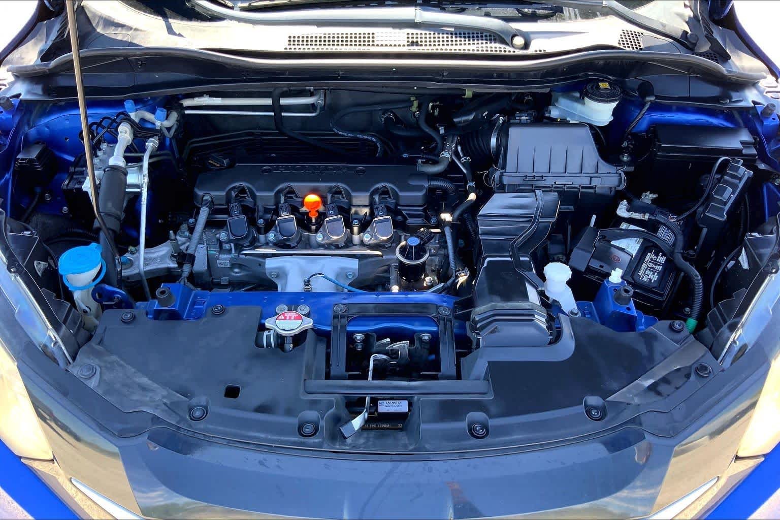 Used 2018 Aegean Blue Metallic Honda LX image 31