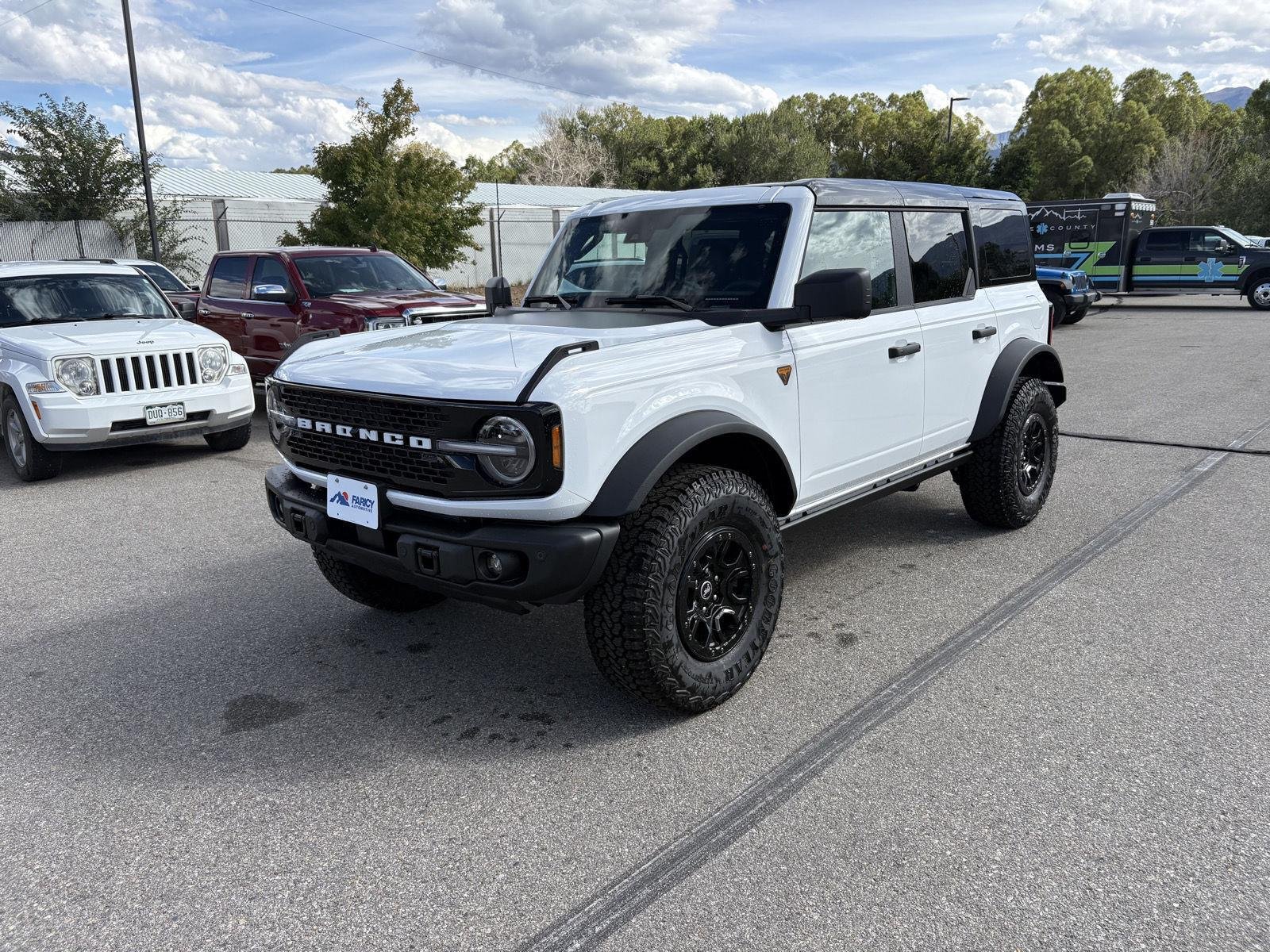 New 2026 Oxford White Ford Badlands® image 1