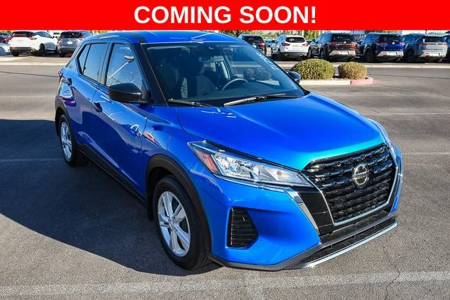 Used 2021 Blue Nissan S image 7