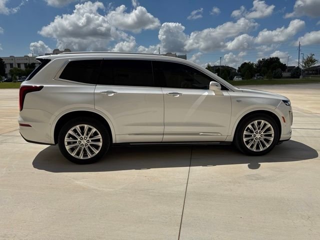 Used 2020 White Cadillac Premium Luxury image 4