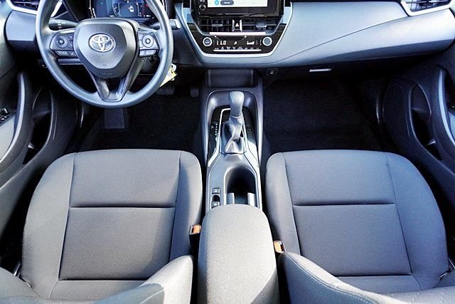 Used 2026  Toyota LE image 18