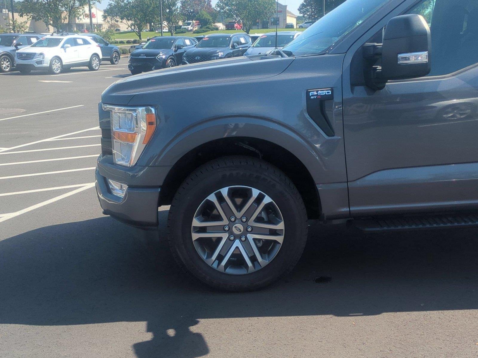 Used 2022 Carbonized Gray Metallic Ford XL image 10