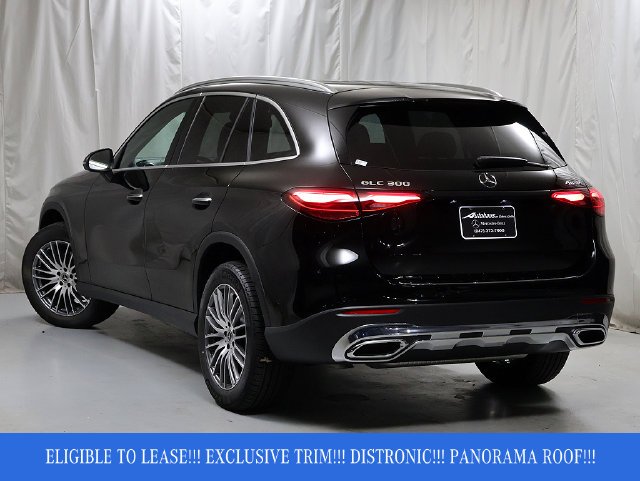 Certified Used 2026 Black Mercedes-Benz GLC 300 image 8