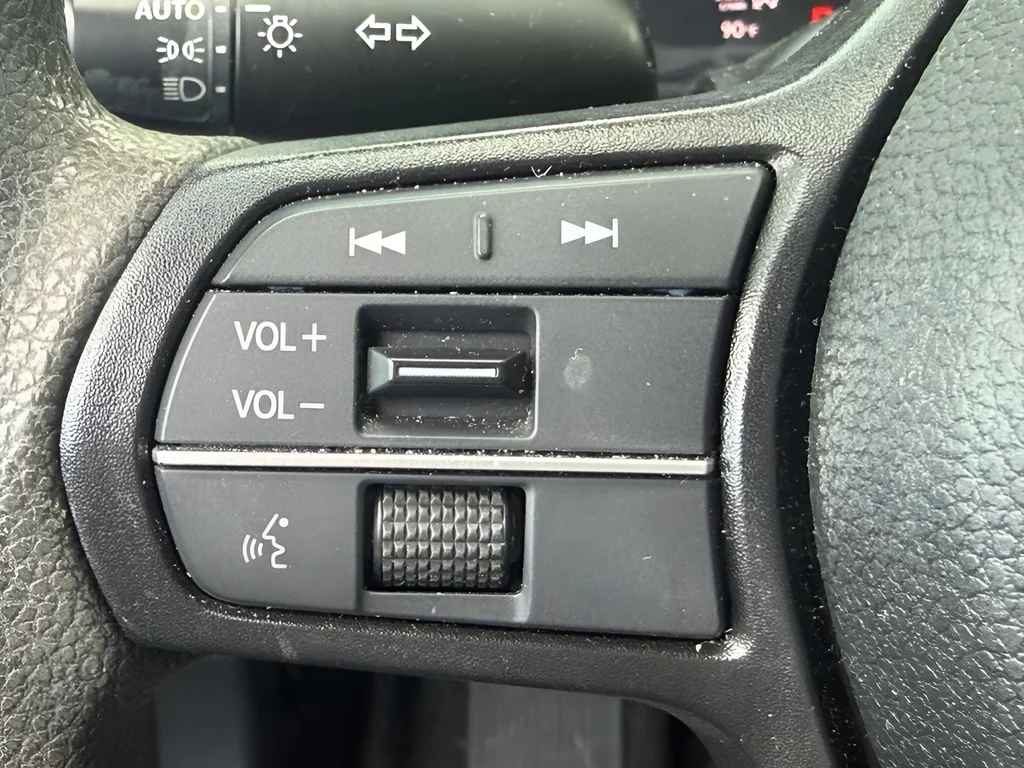 2023 Honda Accord LX - Photo 18