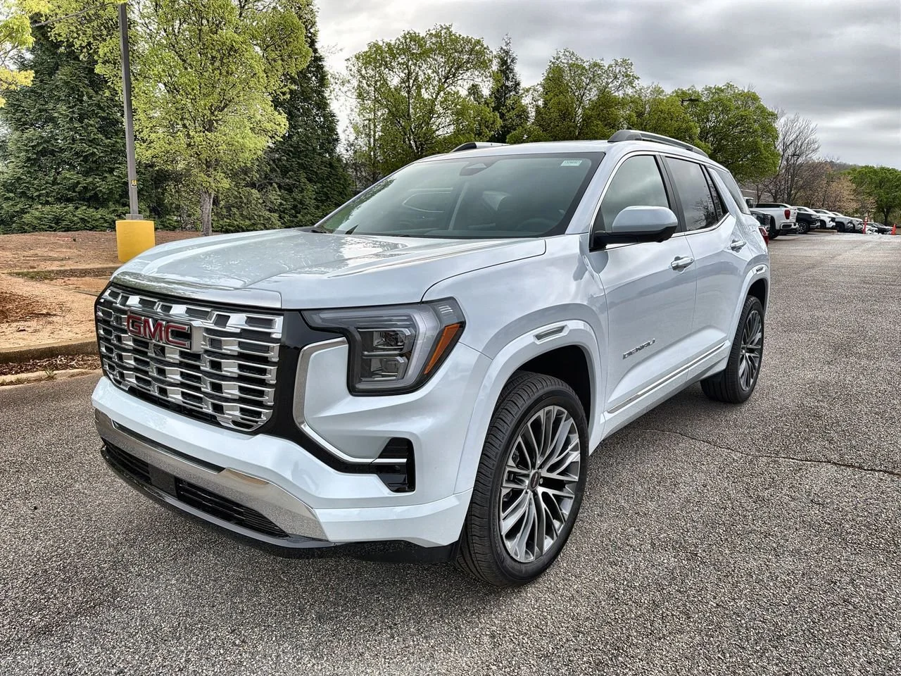 New 2026 Glacier White Tricoat GMC Denali image 4
