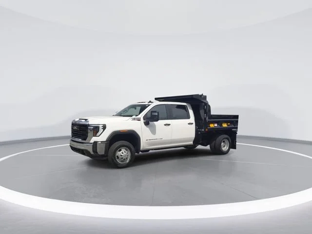New 2025 Summit White GMC Pro image 4