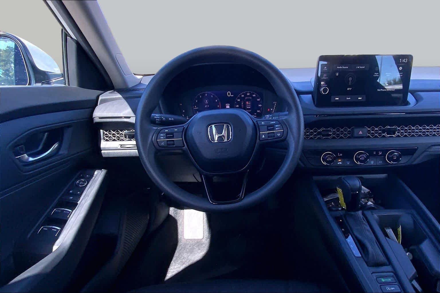 Used 2026 Platinum White Pearl Honda LX image 5