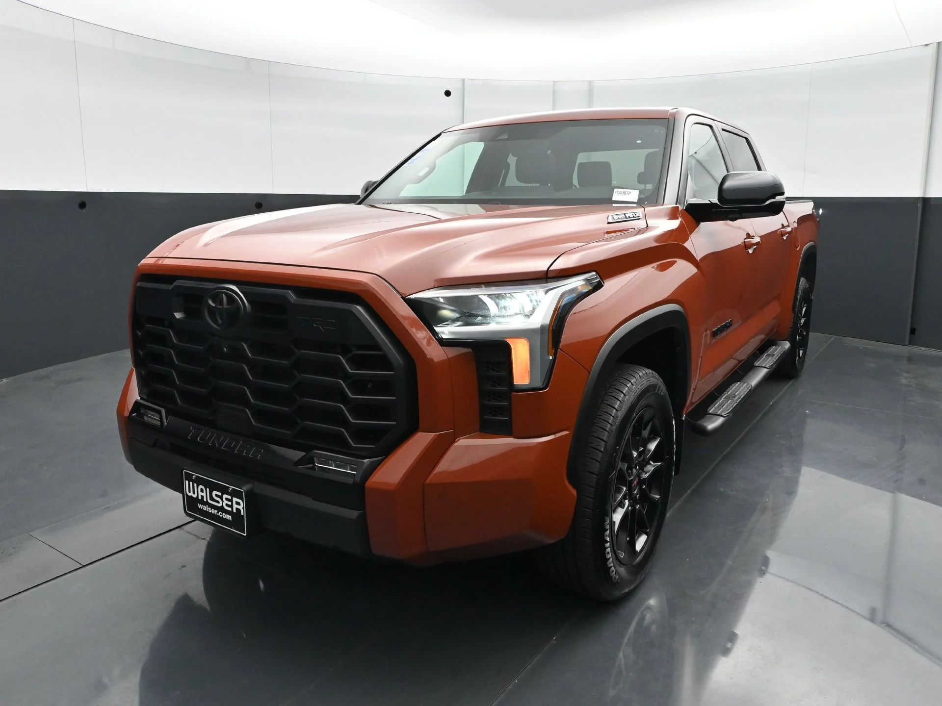 Used 2025 Terra Toyota Limited image 1