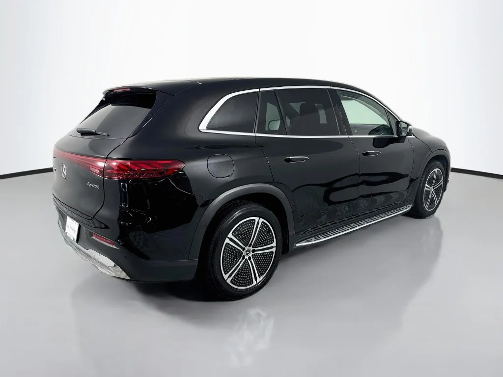 Used 2023 Obsidian Black Metallic Mercedes-Benz 450 image 9