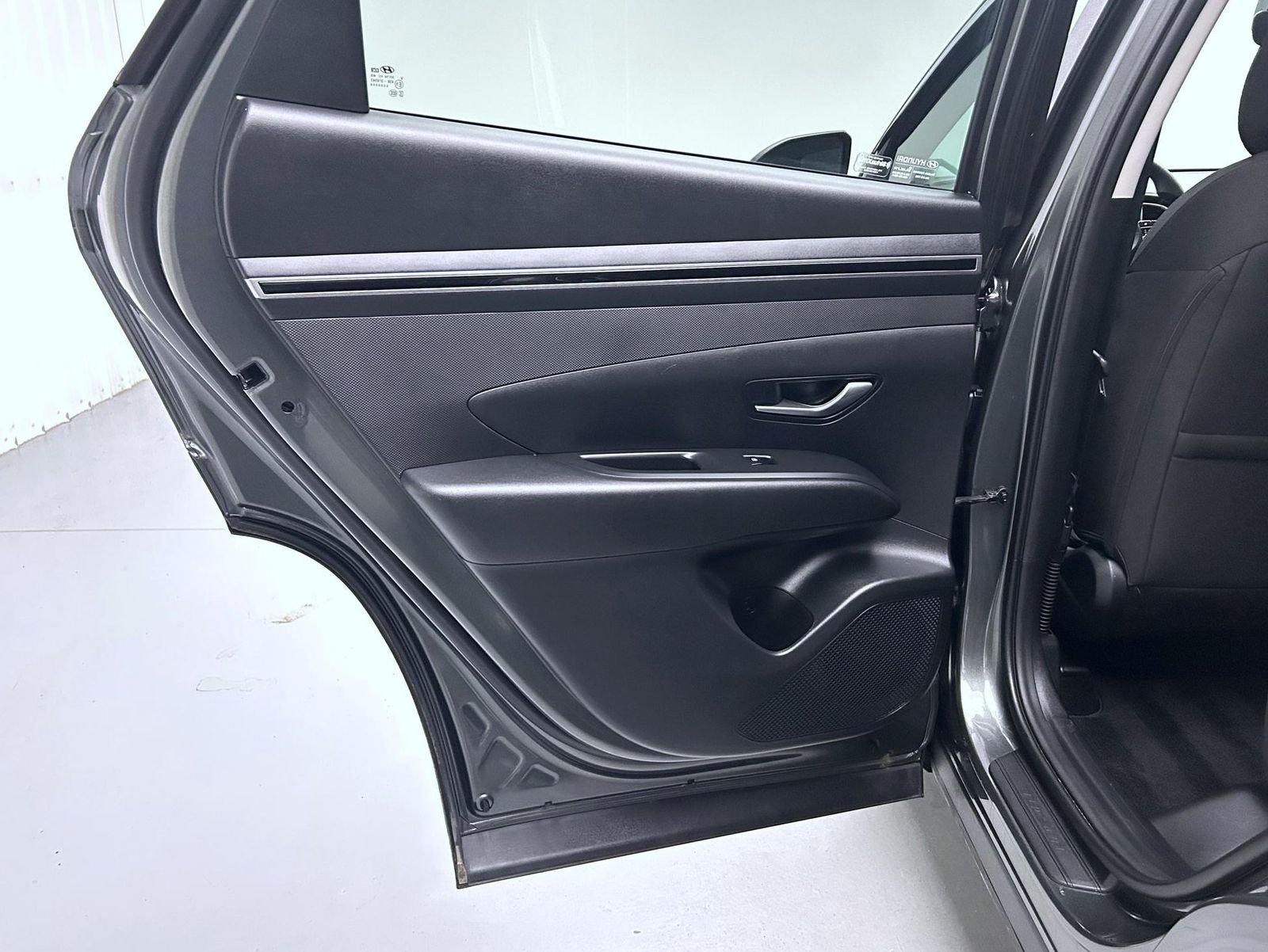 Used 2022 Gray Hyundai SEL image 20