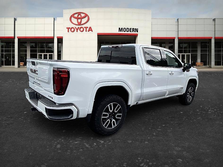Used 2020 Summit White GMC AT4 image 21