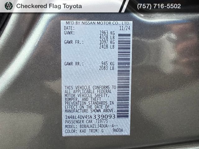 Used 2025 Gun Metallic Nissan 2.5 SV image 29