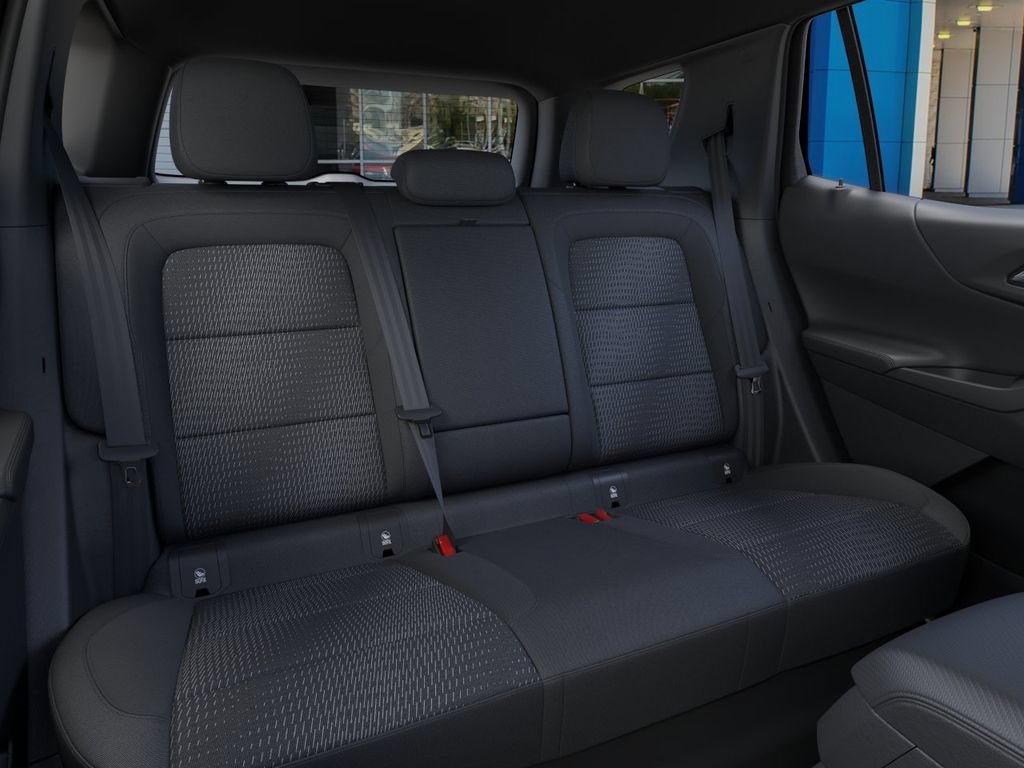 2027 Chevrolet Equinox LT - Photo 17