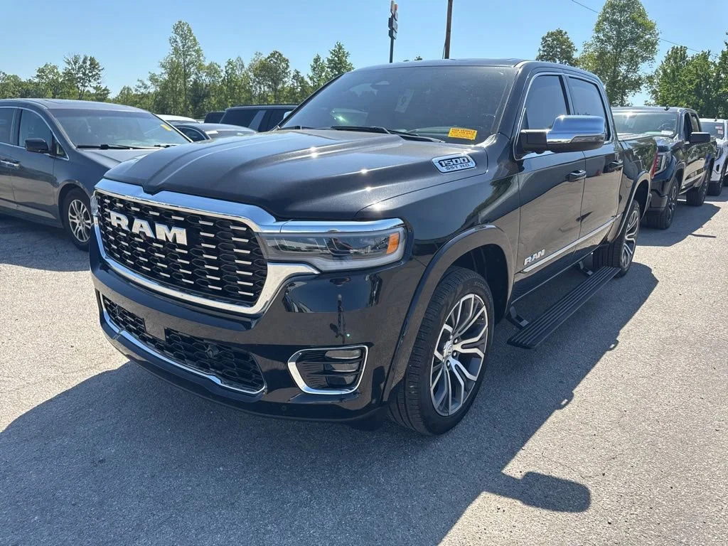 2025 RAM 1500 Tungsten 4x4 Crew Cab 5'7's photo