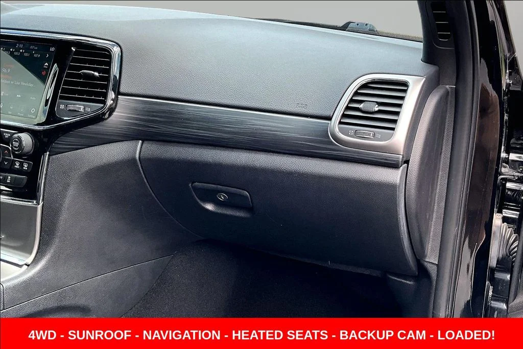 Used 2020 Black Jeep Altitude image 24