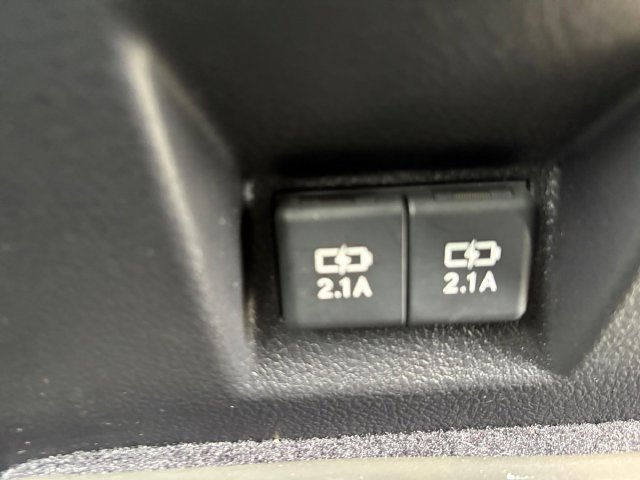Used 2021 Black Lexus 460 image 6
