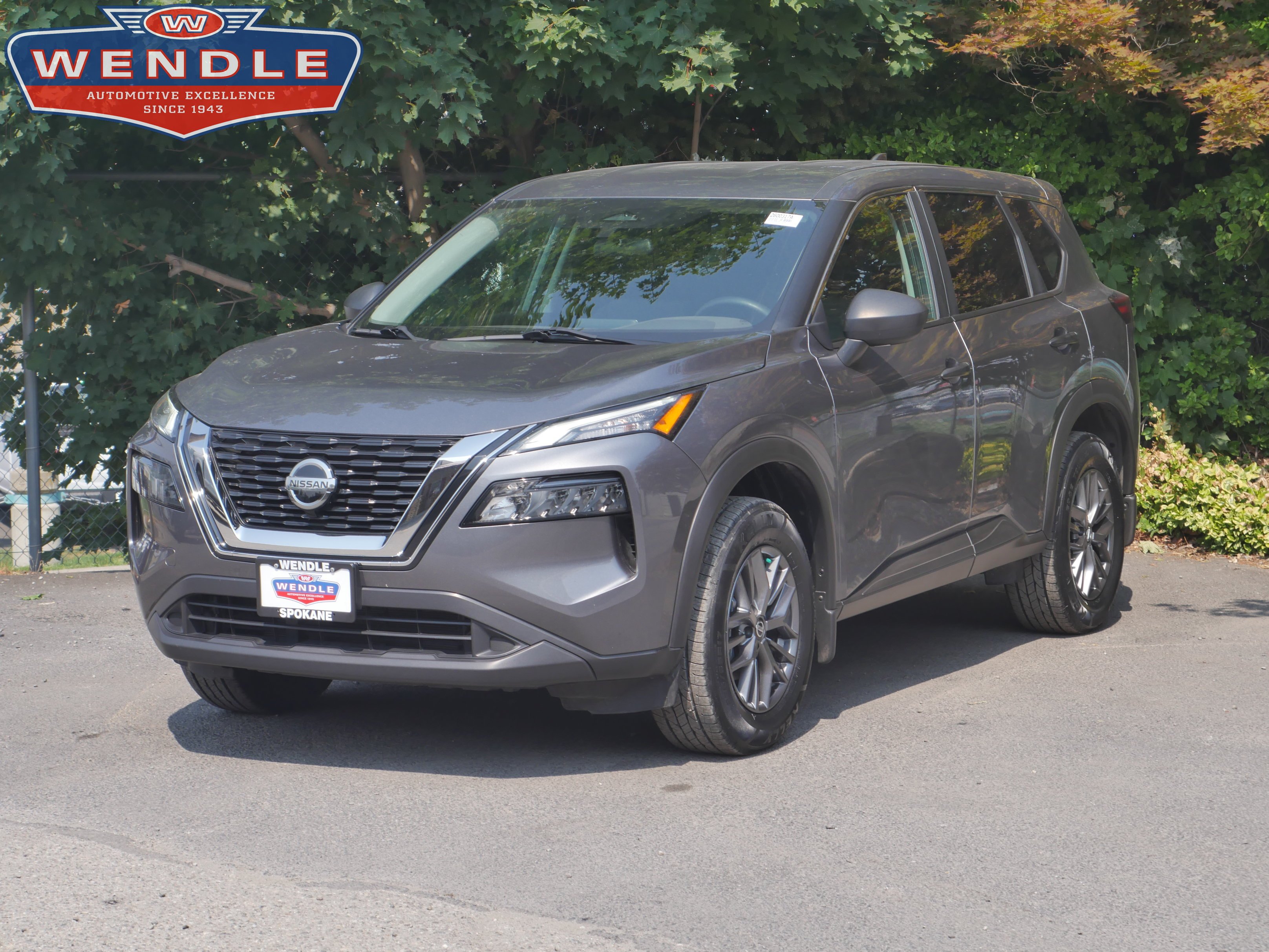 Certified Used 2021 Super Black Nissan S image 1